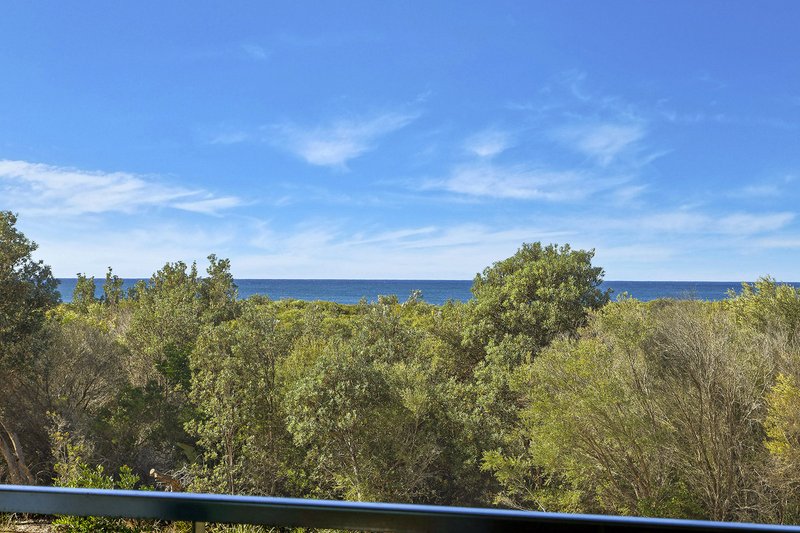 Photo - 3 Sandbar Terrace, Magenta NSW 2261 - Image 4