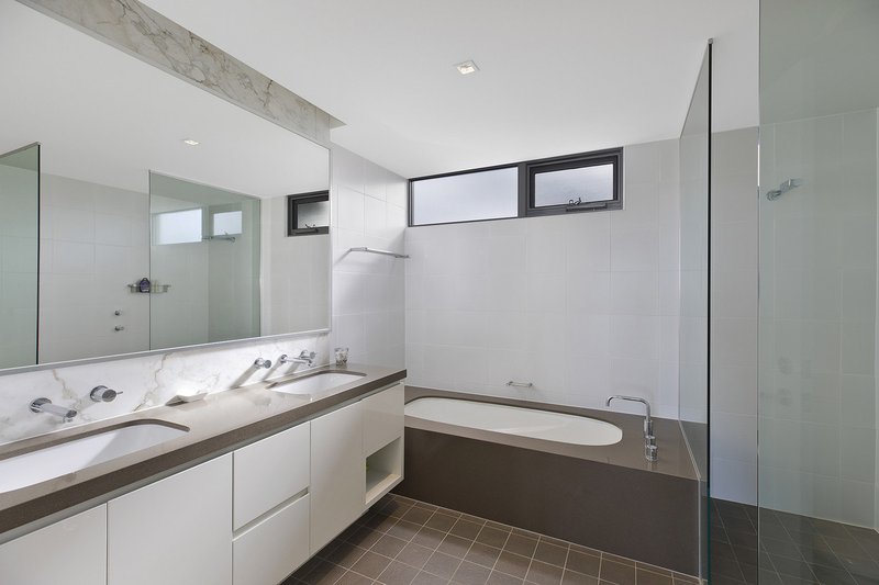 Photo - 3 Sandbar Terrace, Magenta NSW 2261 - Image 17
