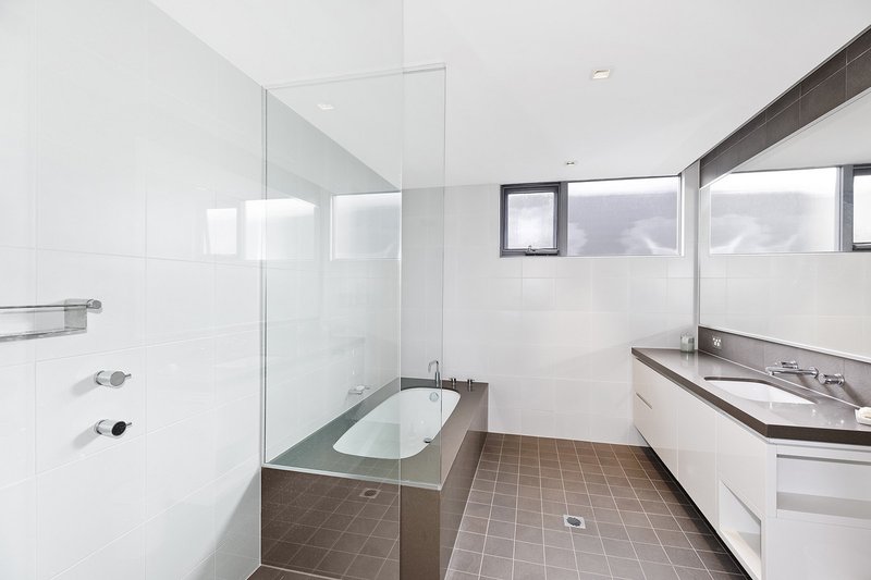 Photo - 3 Sandbar Terrace, Magenta NSW 2261 - Image 19