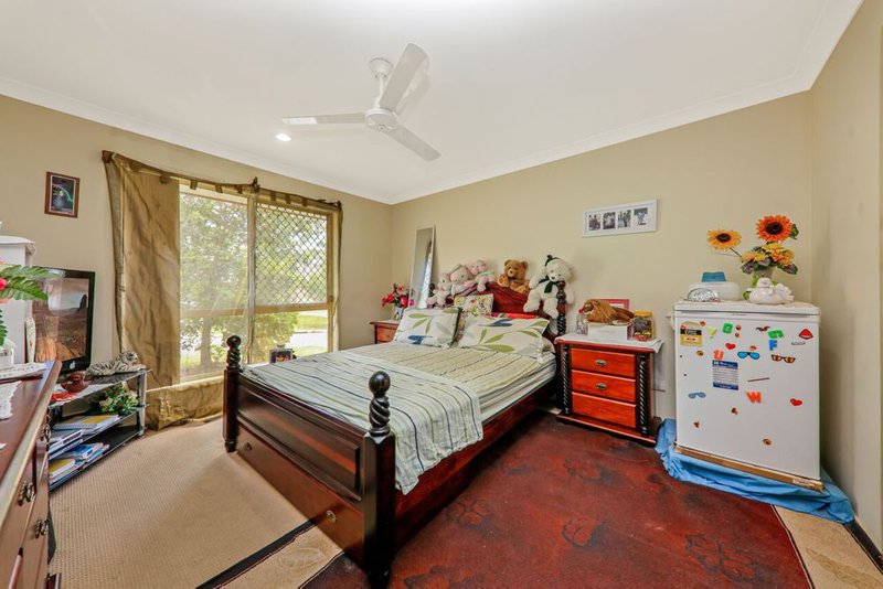 Photo - 3 Sandi Street, Oxley QLD 4075 - Image 5