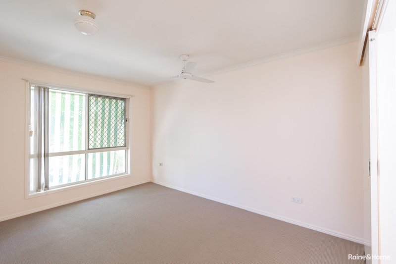 Photo - 3 Satinay Street, Urangan QLD 4655 - Image 5