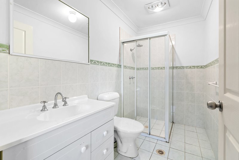 Photo - 3 Saxon Place, Cecil Hills NSW 2171 - Image 6