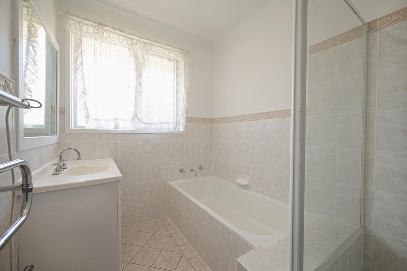Photo - 3 Scottsdale Street, Lyons ACT 2606 - Image 9