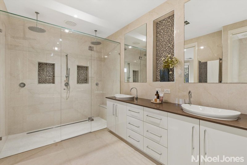 Photo - 3 Scurry Drive, Croydon VIC 3136 - Image 7