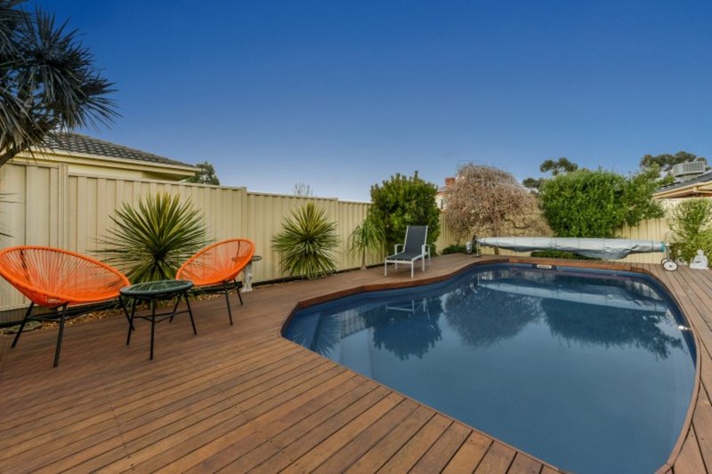 Photo - 3 Selbourne Avenue, Werribee VIC 3030 - Image 13