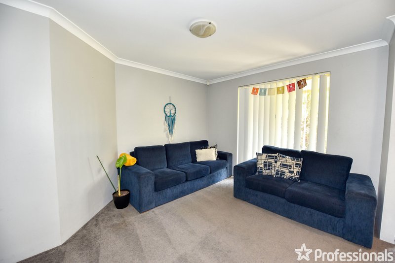 Photo - 3 Sennet Lane, Warnbro WA 6169 - Image 3