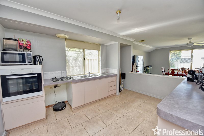 Photo - 3 Sennet Lane, Warnbro WA 6169 - Image 5