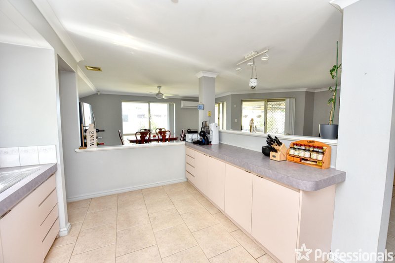 Photo - 3 Sennet Lane, Warnbro WA 6169 - Image 6