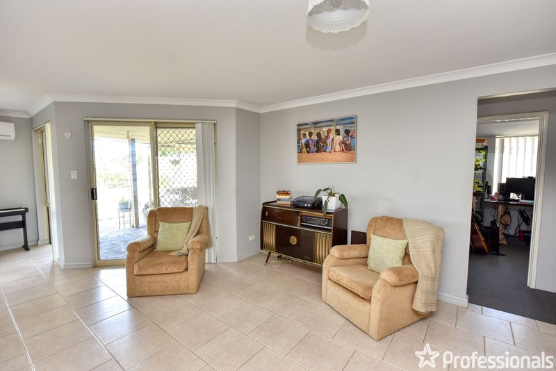 Photo - 3 Sennet Lane, Warnbro WA 6169 - Image 9