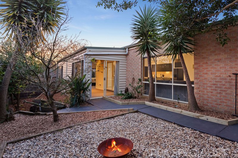 Photo - 3 Serra Close, Langwarrin VIC 3910 - Image 15