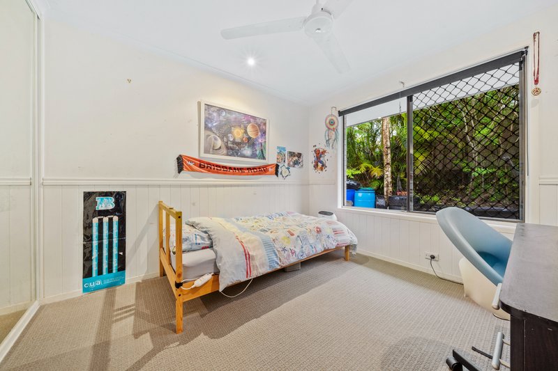 Photo - 3 Settler Place, Edens Landing QLD 4207 - Image 8