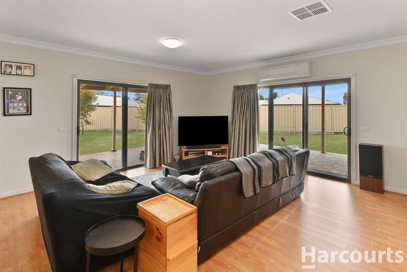 Photo - 3 Shade Court, Horsham VIC 3400 - Image 3