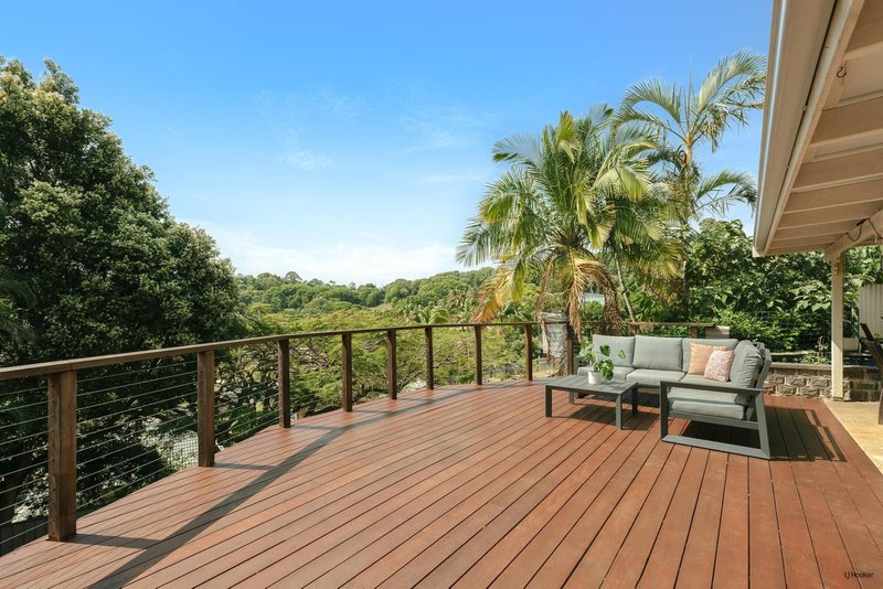 Photo - 3 Shamrock Avenue, Banora Point NSW 2486 - Image 8