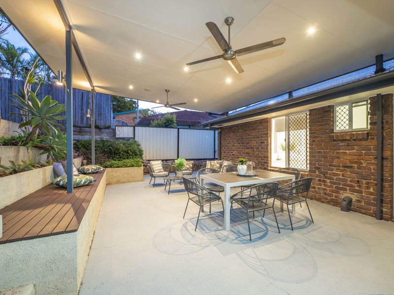 Photo - 3 Sharon Court, Albany Creek QLD 4035 - Image 17