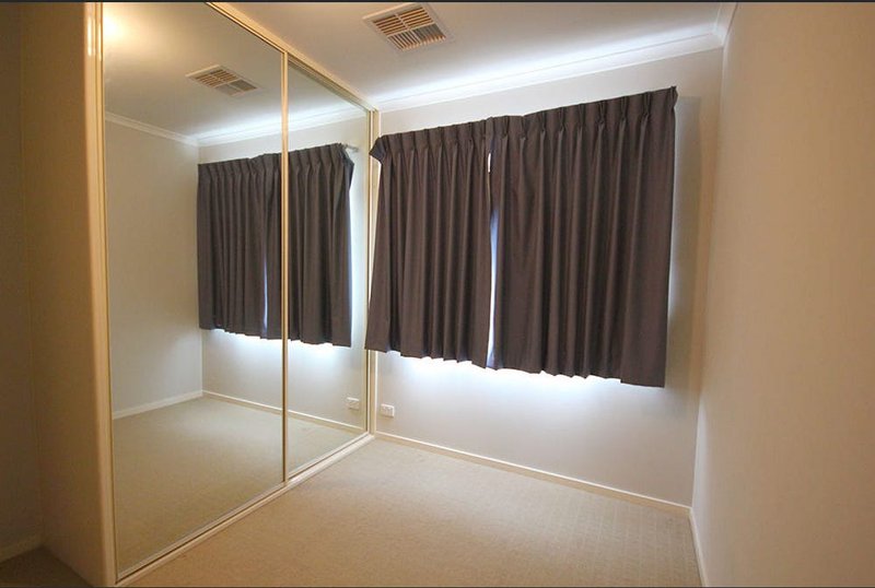 Photo - 3 Shearing Street, Oaklands Park SA 5046 - Image 6