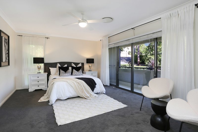 Photo - 3 Sherbrooke Crescent, Castle Hill NSW 2154 - Image 11