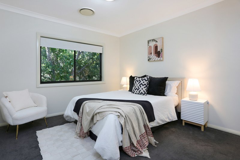 Photo - 3 Sherbrooke Crescent, Castle Hill NSW 2154 - Image 14