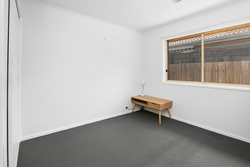 Photo - 3 Sherwood Grove, Lara VIC 3212 - Image 7