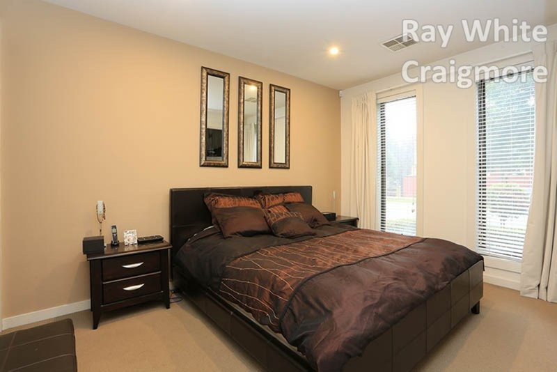 Photo - 3 Shoalhaven Circuit, Mawson Lakes SA 5095 - Image 8