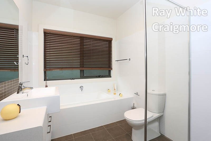 Photo - 3 Shoalhaven Circuit, Mawson Lakes SA 5095 - Image 10