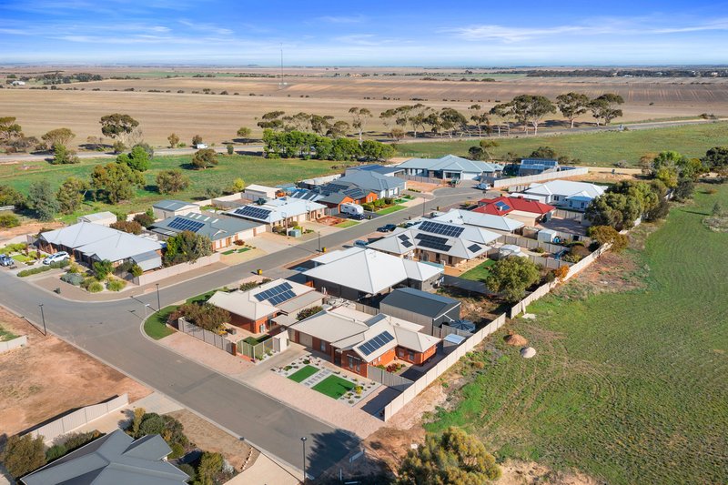 Photo - 3 Shorter Street, Moonta Bay SA 5558 - Image 31