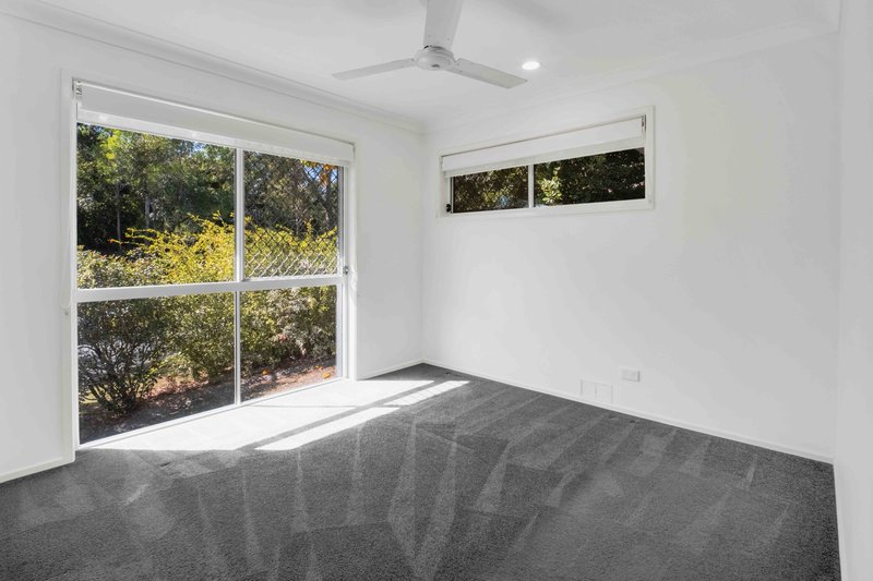 Photo - 3 Silver Dawn Crescent, Oxenford QLD 4210 - Image 10