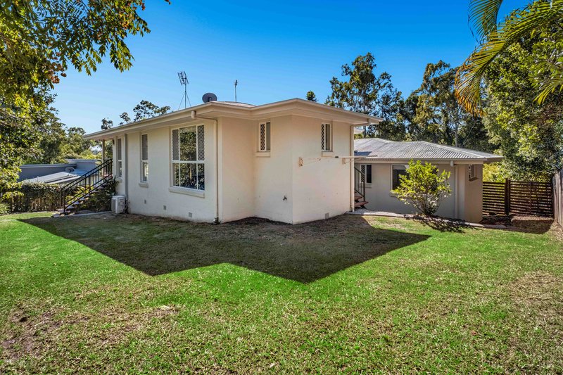 Photo - 3 Silver Dawn Crescent, Oxenford QLD 4210 - Image 15