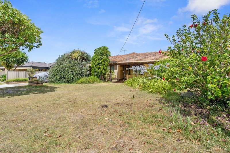 Photo - 3 Simmonds Street, Morley WA 6062 - Image 6