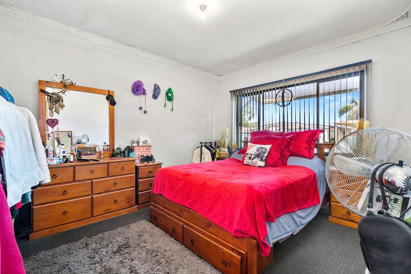 Photo - 3 Simmonds Street, Morley WA 6062 - Image 18