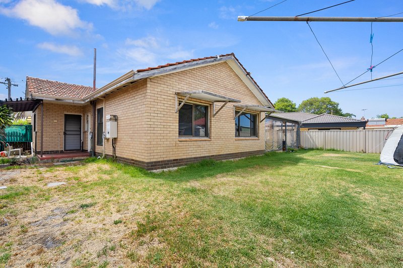 Photo - 3 Simmonds Street, Morley WA 6062 - Image 30