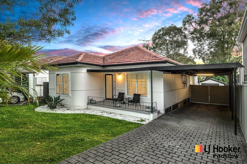 3 Singleton Avenue, East Hills NSW 2213