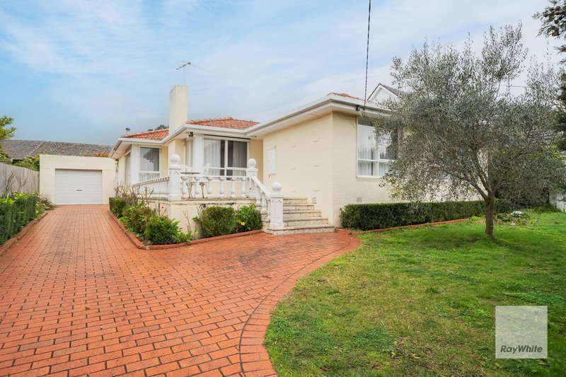 Photo - 3 Sitar Court, Burwood East VIC 3151 - Image 1
