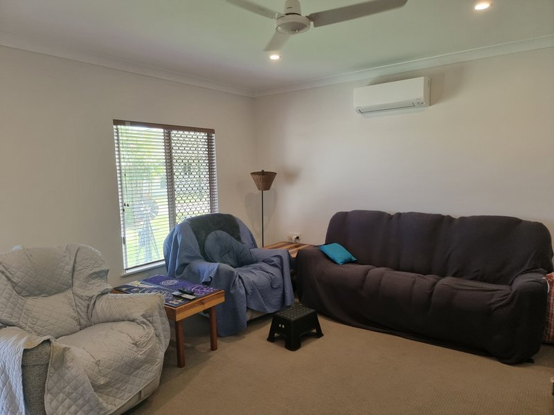 Photo - 3 Sixth Close, Bowen QLD 4805 - Image 6