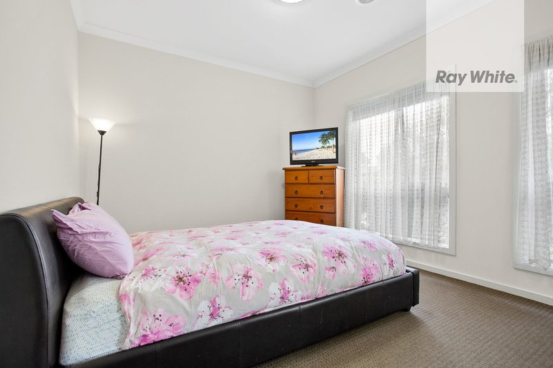 Photo - 3 Skeeter Drive, Mernda VIC 3754 - Image 6