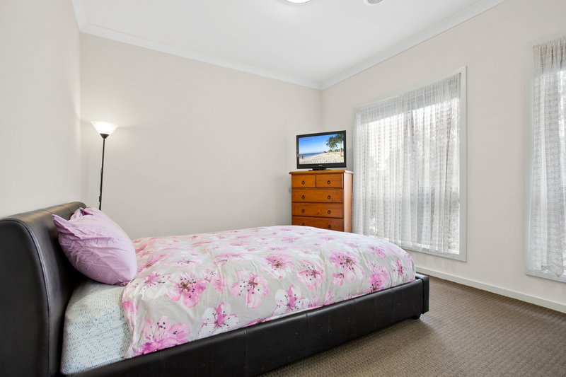 Photo - 3 Skeeter Drive, Mernda VIC 3754 - Image 6