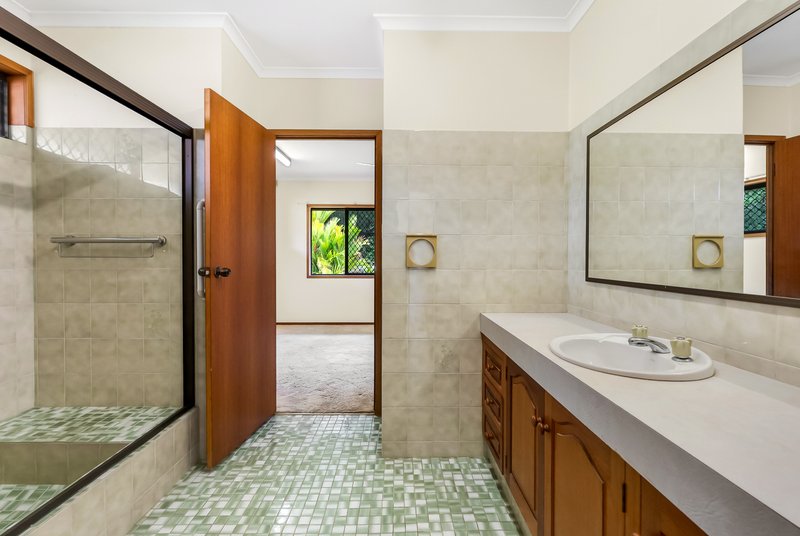 Photo - 3 Skye Close, Edge Hill QLD 4870 - Image 13