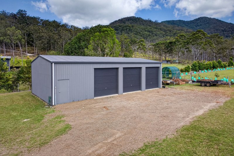 Photo - 3 Small Close, Carrington QLD 4883 - Image 3