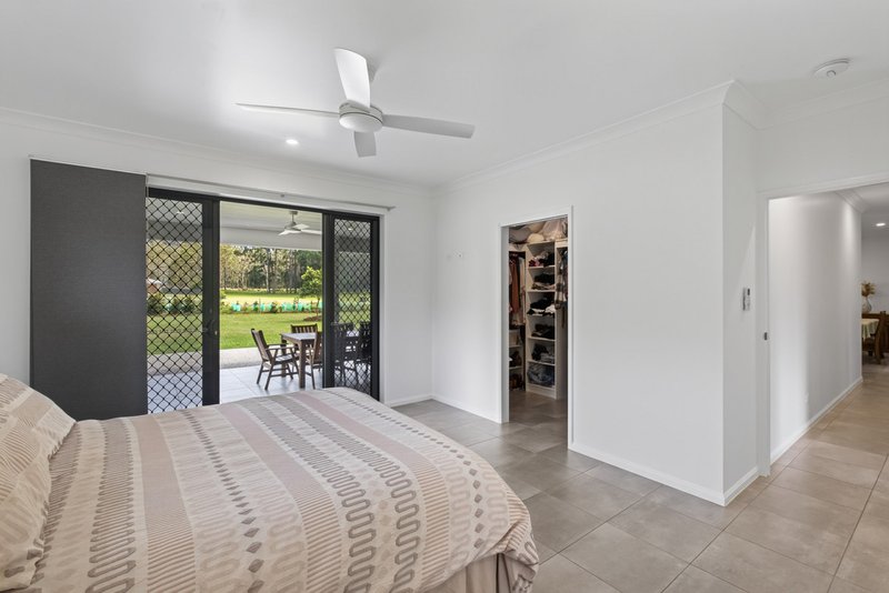Photo - 3 Small Close, Carrington QLD 4883 - Image 9