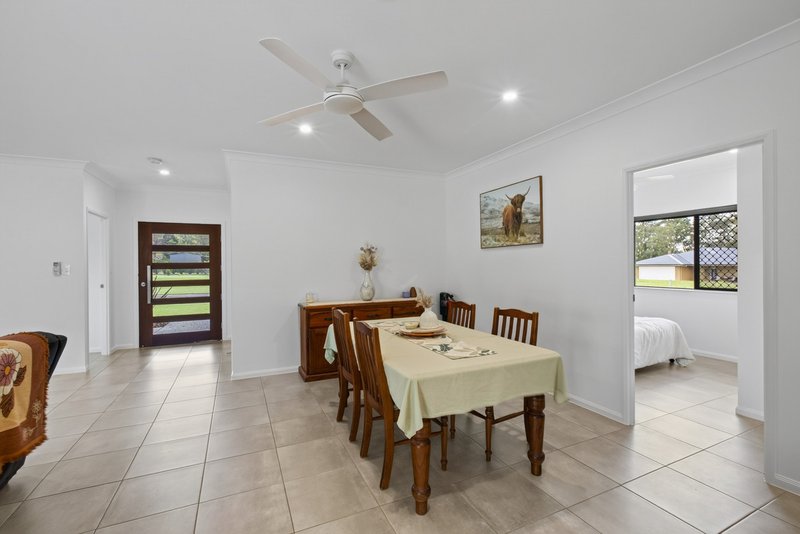 Photo - 3 Small Close, Carrington QLD 4883 - Image 23