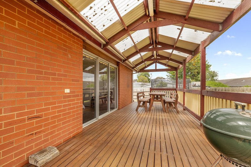 Photo - 3 Snow Court, Darley VIC 3340 - Image 19