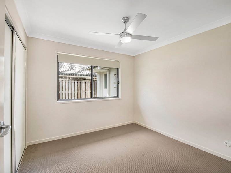 Photo - 3 Soar Street, Rochedale QLD 4123 - Image 11