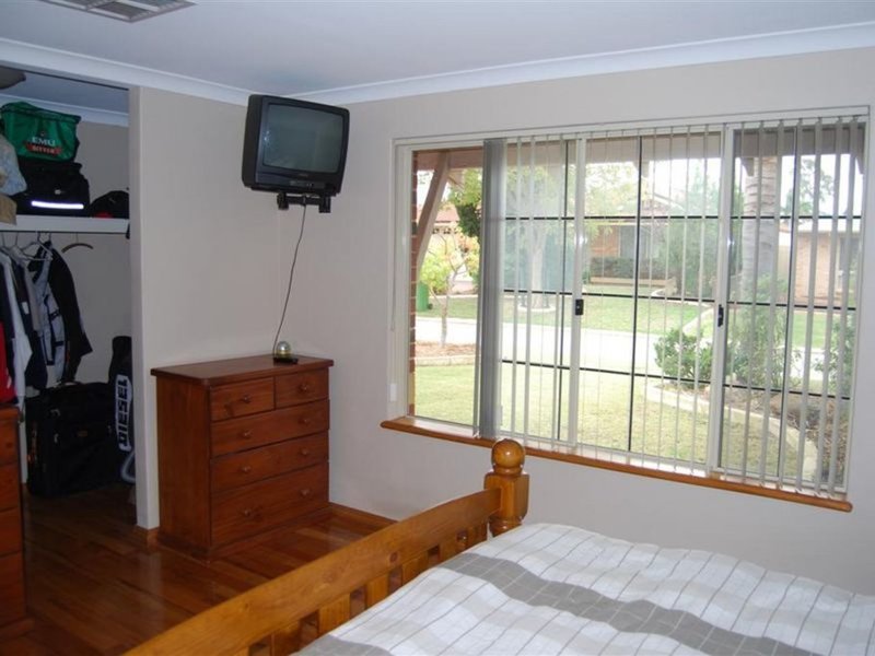 Photo - 3 Sorell Way, Atwell WA 6164 - Image 14