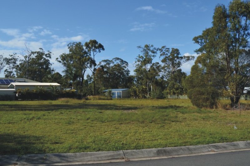 Photo - 3 Southfork Circuit, Burrum Heads QLD 4659 - Image 4