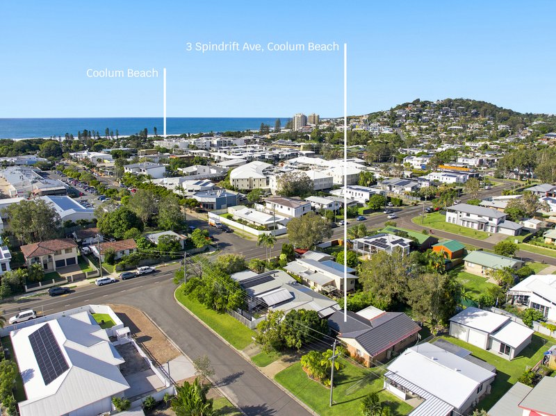 Photo - 3 Spindrift Avenue, Coolum Beach QLD 4573 - Image 2