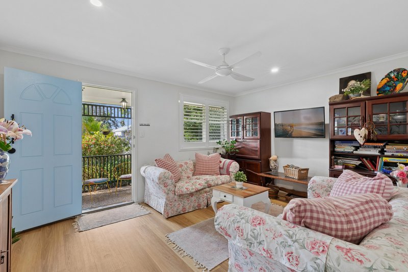 Photo - 3 Spindrift Avenue, Coolum Beach QLD 4573 - Image 3