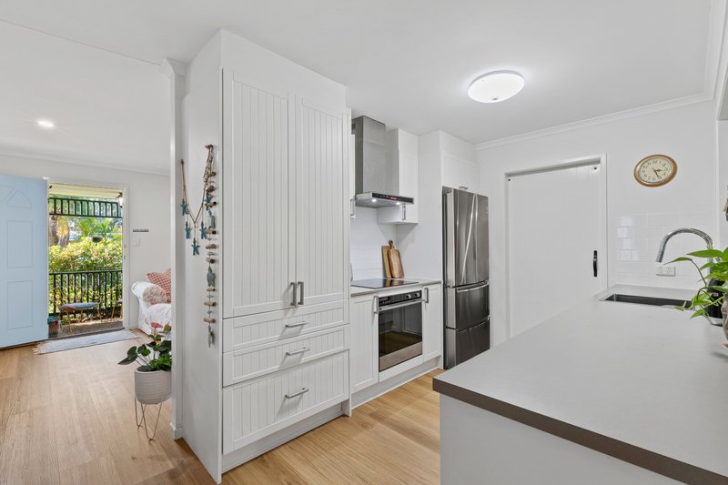 Photo - 3 Spindrift Avenue, Coolum Beach QLD 4573 - Image 4