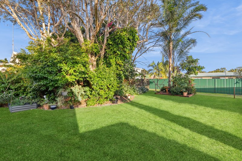 Photo - 3 Spindrift Avenue, Coolum Beach QLD 4573 - Image 12