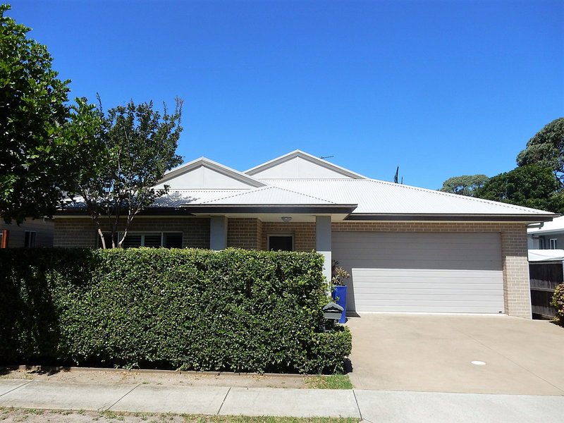 Photo - 3 Spinners Way, Bulli NSW 2516 - Image 1