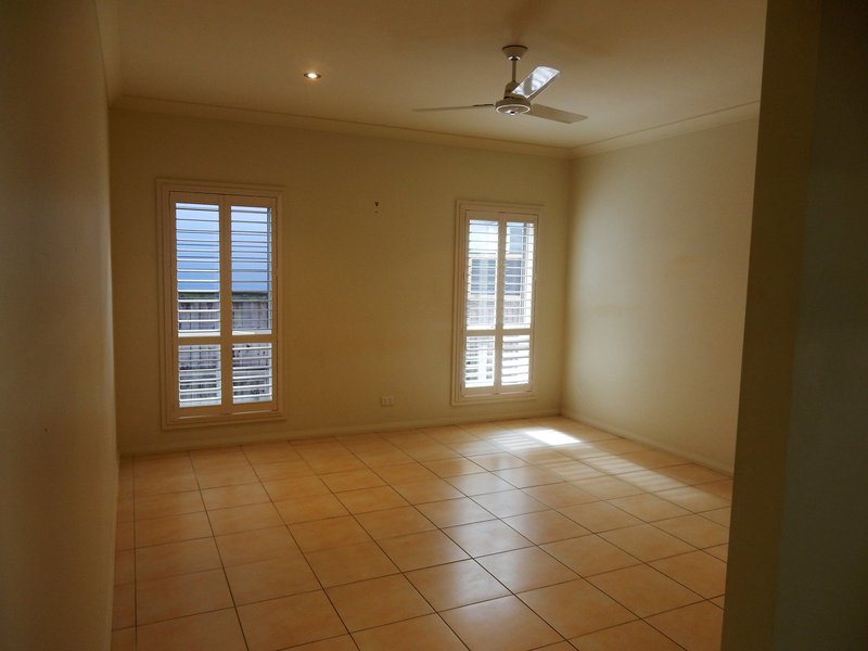 Photo - 3 Spinners Way, Bulli NSW 2516 - Image 6