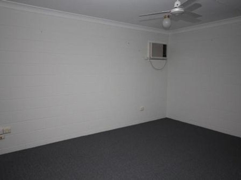 Photo - 3 Spruce Street, Kirwan QLD 4817 - Image 7